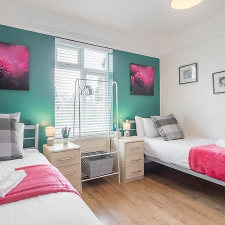 Private Room 6 With Kitchenette By Cb Stays No Minimum Stays CBG Exterior foto