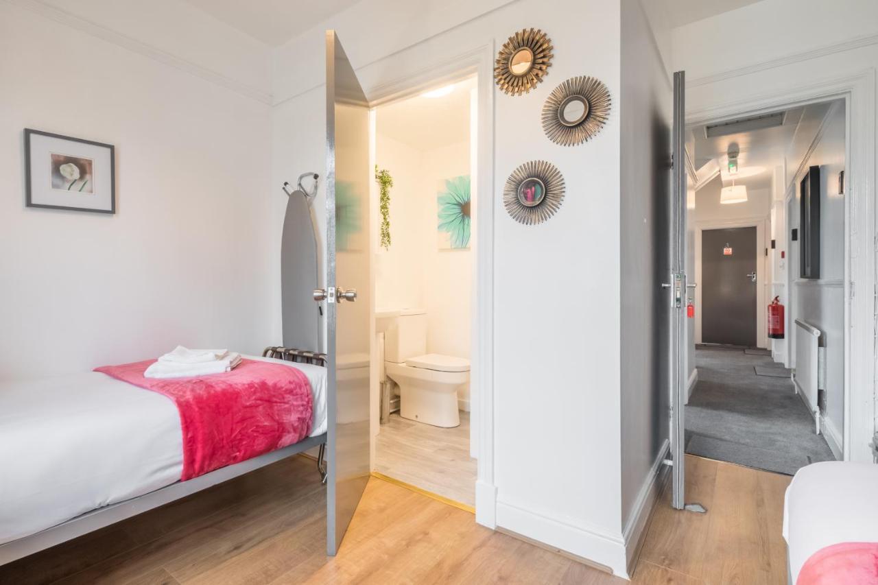 Private Room 6 With Kitchenette By Cb Stays No Minimum Stays CBG Exterior foto